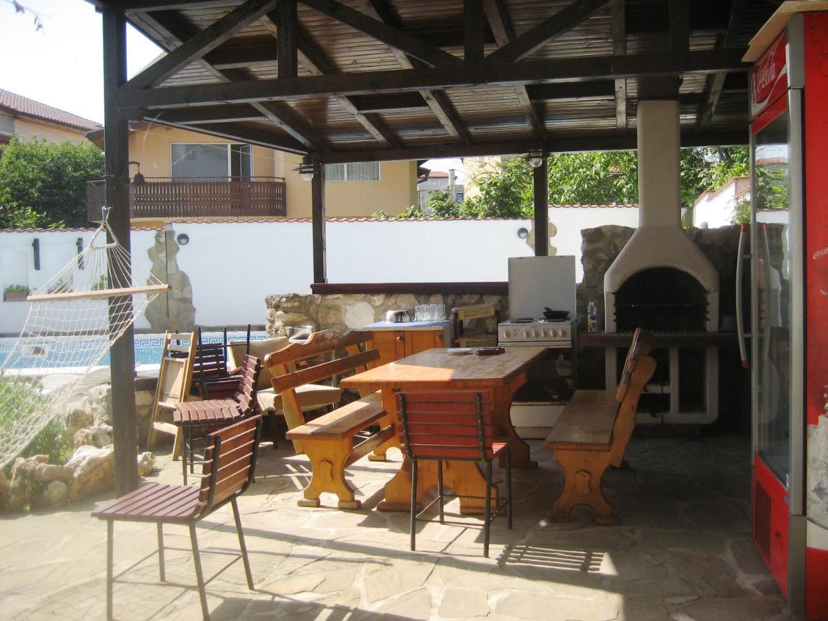 Guest House Yanita Varna Extérieur photo