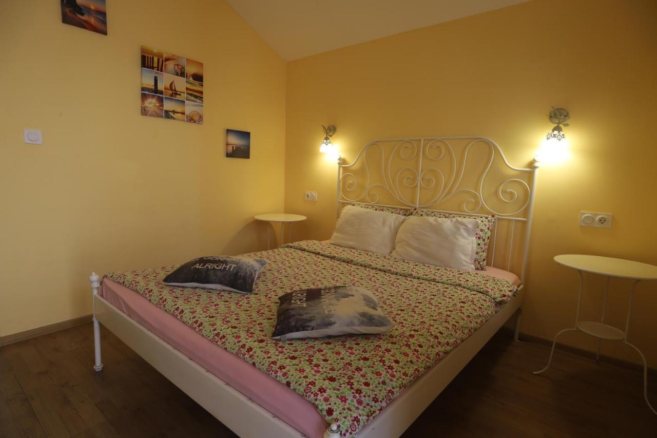 Guest House Yanita Varna Extérieur photo