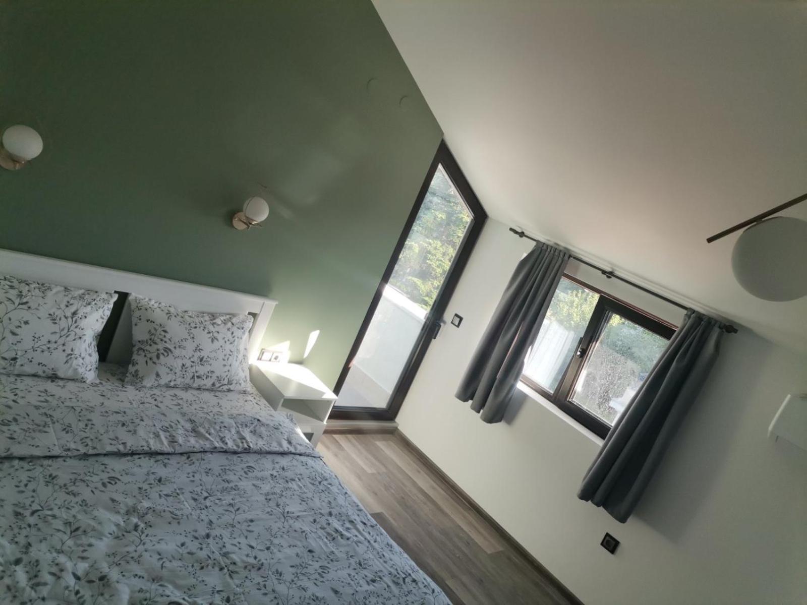 Guest House Yanita Varna Extérieur photo