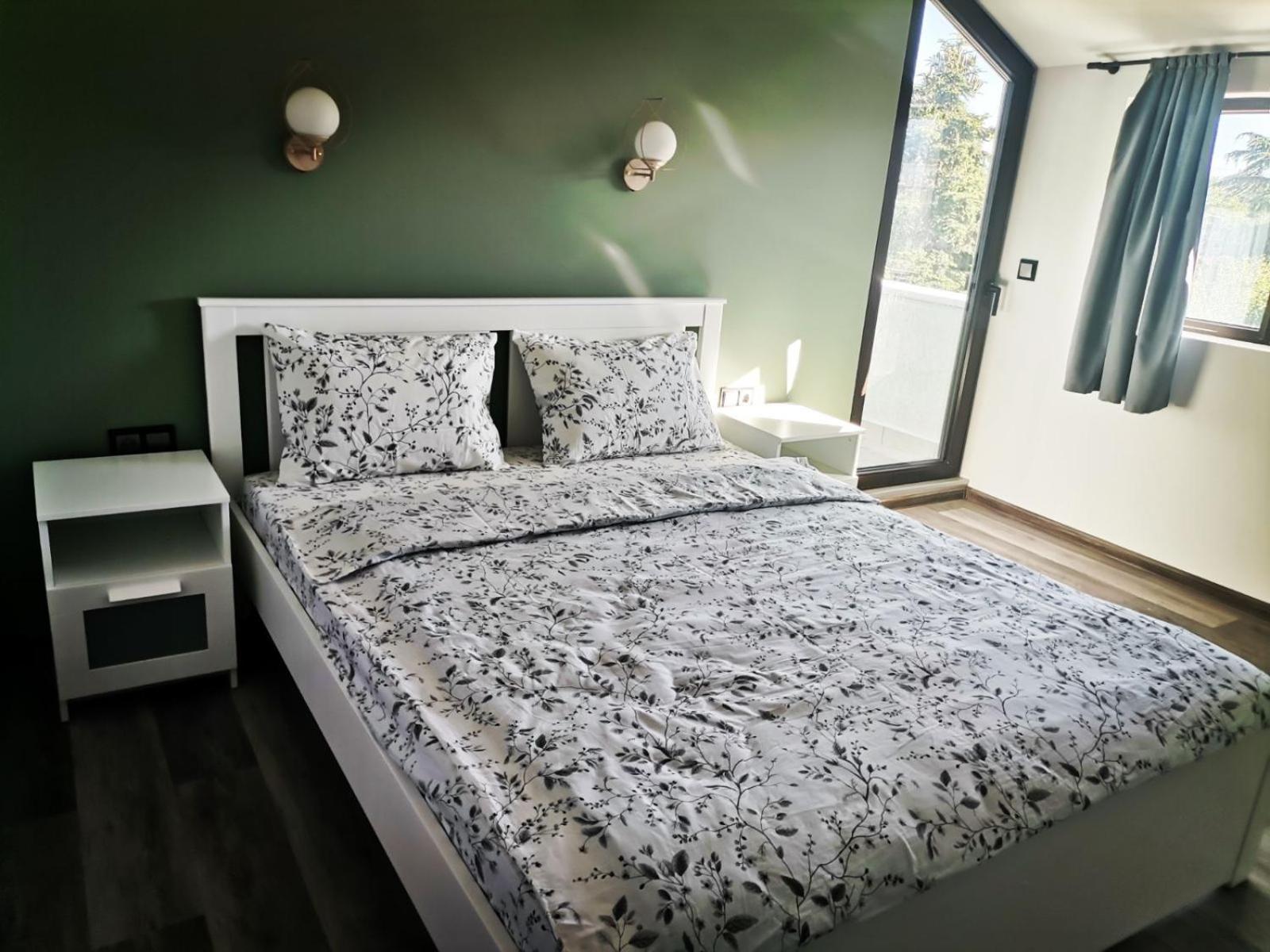 Guest House Yanita Varna Extérieur photo